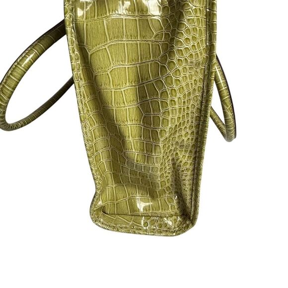 Treviso Green Faux Crocodile Embossed  Laptop Bag - Picture 7 of 15